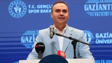 Bakan Kacır, Ay uzay aracını TUSAŞ'a gönderdi