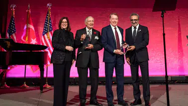 Rahmi M. Koç ve Bill Ford’a ABD’den '100 Yıllık Dostluk' ödülü