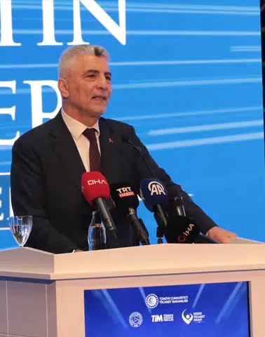 Ticaret Bakanı Bolat'tan İhracatta Yeni Hedefler