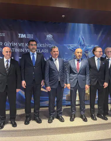 Ege Bölgesi'nde İhracat Başarıları Ödüllendirildi