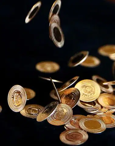 Petrol ve faiz piyasayı köşeye sıkıştırdı! Gram altında sessiz geri çekilme...