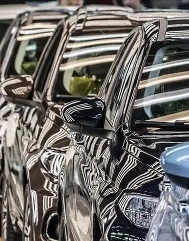 AB Otomobil Pazarında Şubat Artışı: Elektrikli ve Hibritler Öne Çıktı!