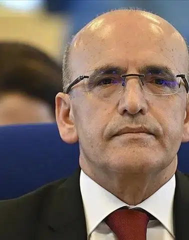 Bakan Şimşek’ten Akaryakıtta Eşel Mobil Hamlesi