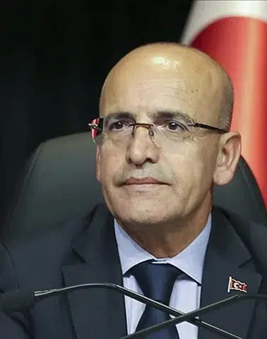 Şimşek ve Karahan'dan Londra ziyareti!