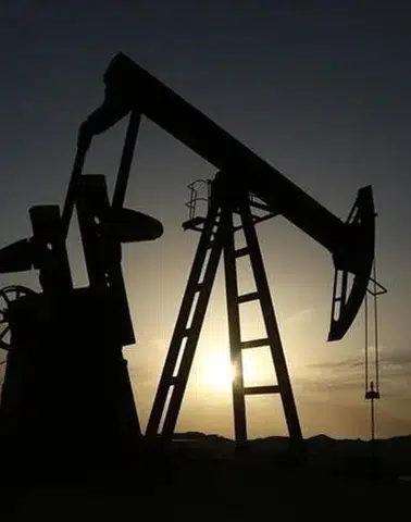 Hürmüz Boğazı'nda gerilim tırmanıyor: Brent petrol 105 dolar seviyesinde!