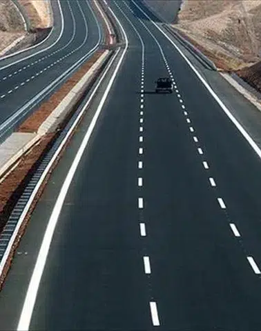 Karayollarında yapım ve onarım mesaisi: Birçok güzergahta ulaşım kontrollü sağlanıyor!