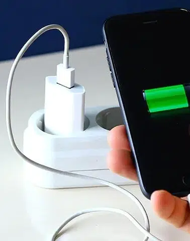 Avrupa Birliği’nde akıllı telefonlar için değiştirilebilir batarya dönemi başlıyor!