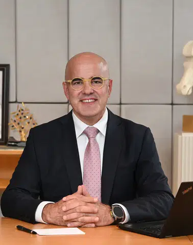 Sabancı Holding'den 2026'nın ilk çeyreğinde 403 milyar liralık kombine gelir!