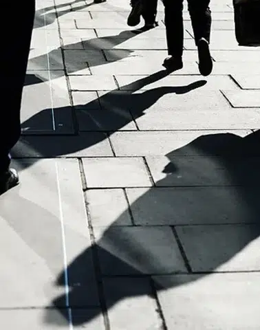 ABD ekonomisi Nisan ayında beklentilerin üzerinde 115.000 yeni iş ekledi, işsizlik oranı ise %4,3 seviyesinde sabit kaldı!