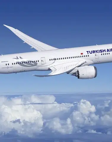 93 yılda 536 uçaklık dev filo: Türk Hava Yolları rekorlarla büyüyor!
