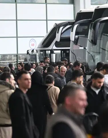 Çifte bayram otobüs biletlerine talebi artırdı!