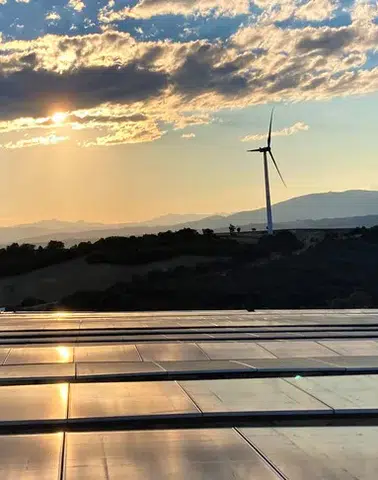 Enerji pazarında dengeler değişti: Rüzgar ve güneşten kömüre tarihi çalım