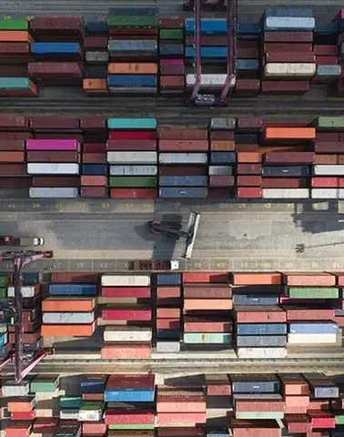 Limanlarda elleçlenen yük miktarında nisanda tüm zamanların rekoru kırıldı!