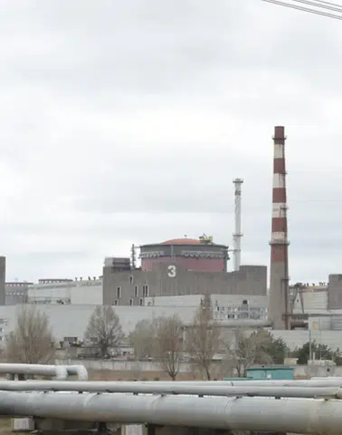 Zaporijya’da kritik eşik aşılmak üzere: Yangın veya patlama her şeyi bitirebilir