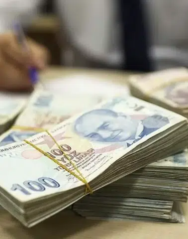 Milyarlar oraya aktı: Bankalardaki toplam mevduatta yeni rekor