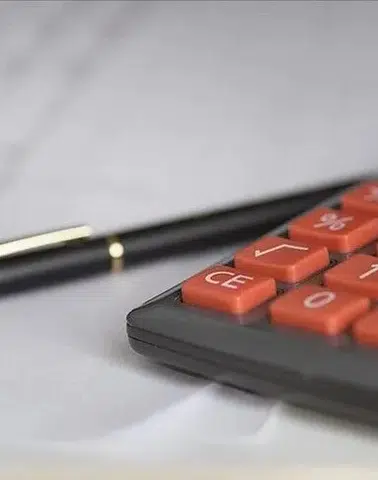 Emlak vergisi için inşaat maliyetleri belirlendi: Meskenler 604,1 lira ile 27 bin 712,26 lira arasında