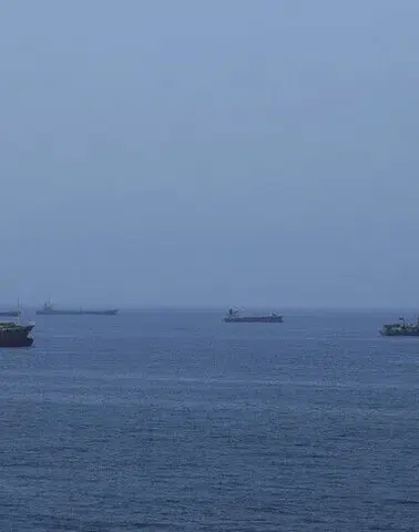 Tahran’dan Irak tankerlerine Hürmüz Boğazı’nda özel geçiş onayı