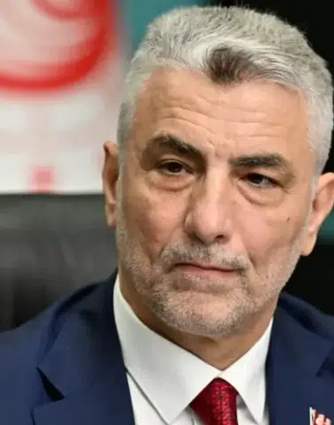 Kütahya'da sanayi ile ticaretin geleceği konuşuldu: Ticaret Bakanı Bolat'tan önemli değerlendirmeler