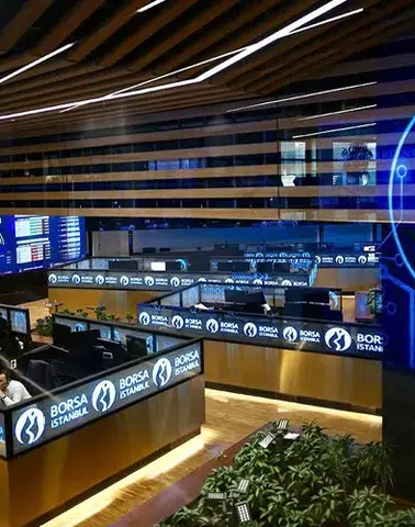 İstanbul serbest piyasada döviz fiyatları ve BIST 100 endeksinde yükseliş