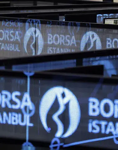 Borsa İstanbul'da düşüş sürüyor: BIST 100 ilk yarıda 2,10 değer kaybetti