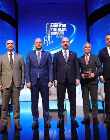 Emlak Konut anahtar fikirler zirvesi 2026: teknoloji ve sermaye işbirliği konuşuldu