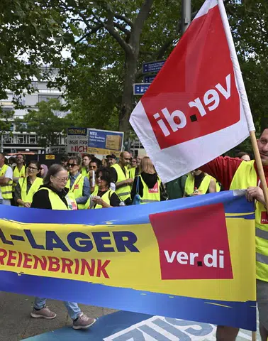 Almanya perakende sektöründe binlerce çalışanın greve gitmesi bekleniyor