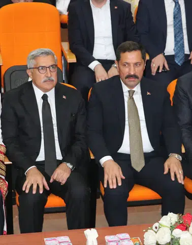 Fuat Tosyalı'ya fahri doktora unvanı: Geleceğin yeşil çelik vizyonu