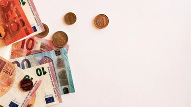 EURUSD paritesinde aşağı yönlü hareketlenme