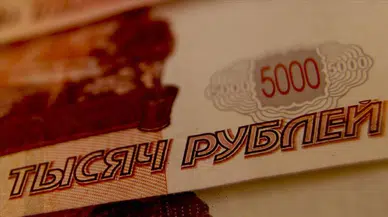 Rusya'nın "Davos'u" SPIEF'in gündeminde yüksek faiz ve güçlü ruble vardı