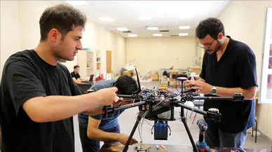 Karabük Üniversitesi Öğrencileri Otonom İHA Projesiyle TEKNOFEST 2025 Finalinde