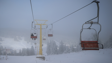 Kış turizmi merkezlerinden Uludağ'a yağan kar rezervasyonlara hareketlilik getirdi