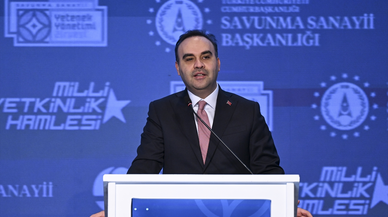 Bakan Kacır, Savunma Sanayii Yetenek Yönetimi Zirvesi'nde konuştu