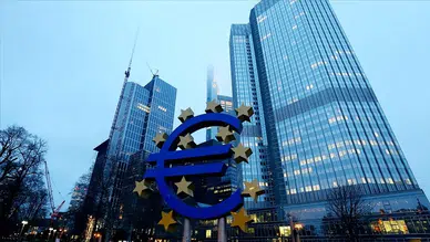 ECB Tutanakları: Gelecek Adımlar Risklere Göre Belirlenecek