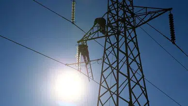 Türkiye’nin günlük elektrik üretiminde hidroelektrik ve güneş enerjisi zirvede!