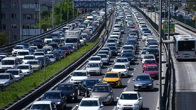 Temmuzda trafiğe kaydedilen taşıt sayısı düştü, toplam araç sayısı arttı