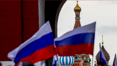 Rusya’nın bütçesi yılın ilk dört ayında 3,3 trilyon ruble açık verdi