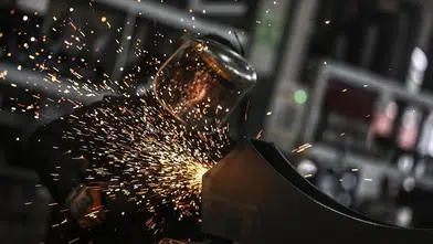 Hizmet üretim endeksi şubat ayında yüzde 2,3 yükseldi!