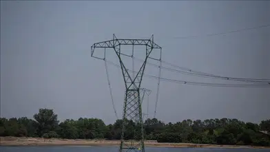 Spot elektrik piyasasında fiyatlar belli oldu: Gün ortasında sıfır lira seviyesi görüldü!