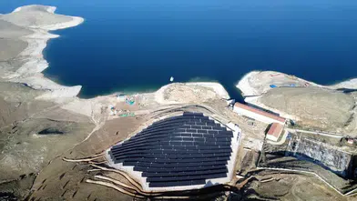 Küresel enerji savaşlarında yeni dönem: Rüzgar ve güneş ilk kez doğalgazı geride bıraktı