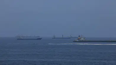 Hürmüz Boğazı'nda kritik tahliye: Türk gemileri güvenli bölgeye geçiyor