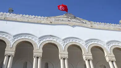 Tunus’ta siyasi fay hattı çatladı: Muhalif liderlere ağır hapis cezası