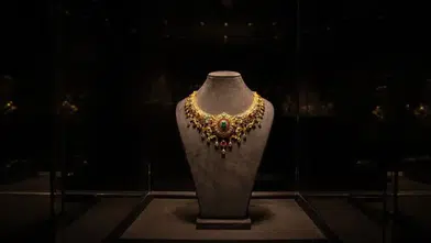 Fransa’da durdurulamayan müze soygunları: Paha biçilemez koleksiyon yağmalandı