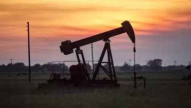 Brent petrol varil fiyatı 84,11 dolara geriledi