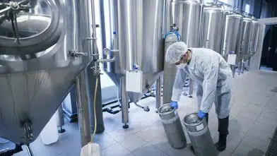 Afyonkarahisar'daki süt toplama merkezi üreticilere yeni bir nefes oldu