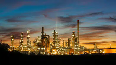 Suudi Arabistan ve Rusya'nın petrol arzı tarihi dip seviyelerde