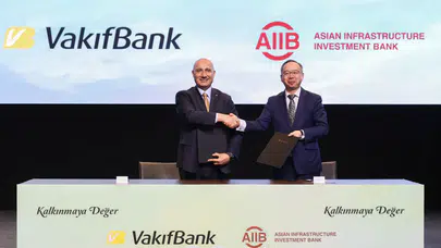 VakıfBank’tan deprem bölgesi ve yeşil dönüşüme 300 milyon dolarlık dev kaynak!