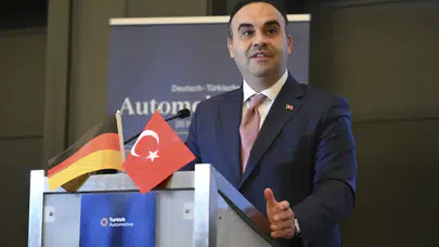 Bakan Kacır, Türkiye-Almanya ilişkileri üzerine önemli açıklamalar yaptı