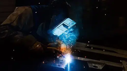 Sanayide Kapasite Kullanımı Geriledi: Martta Düşüş Sinyali!