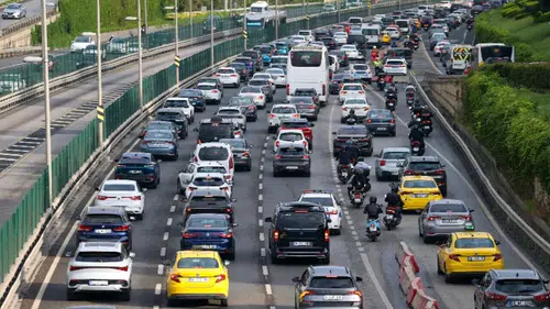 Türkiye Genelinde Yol Çalışmaları Sürüyor: Trafikte Yeni Düzenlemeler!