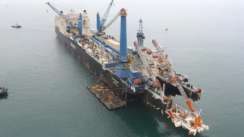 Çanakkale Boğazı’ndan 'dev' geçiş!